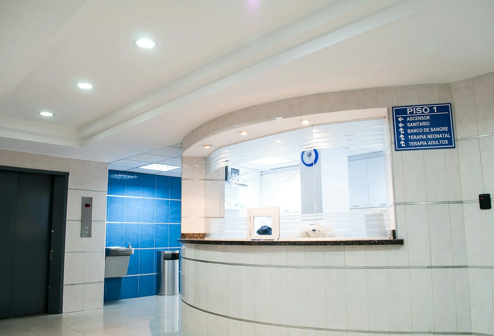 Aydınlık ve modern sağlık ortamı